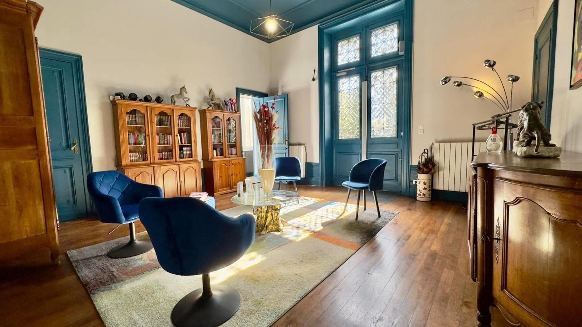 T2 De Charme Dans Un Chateau Layrac Luaran gambar